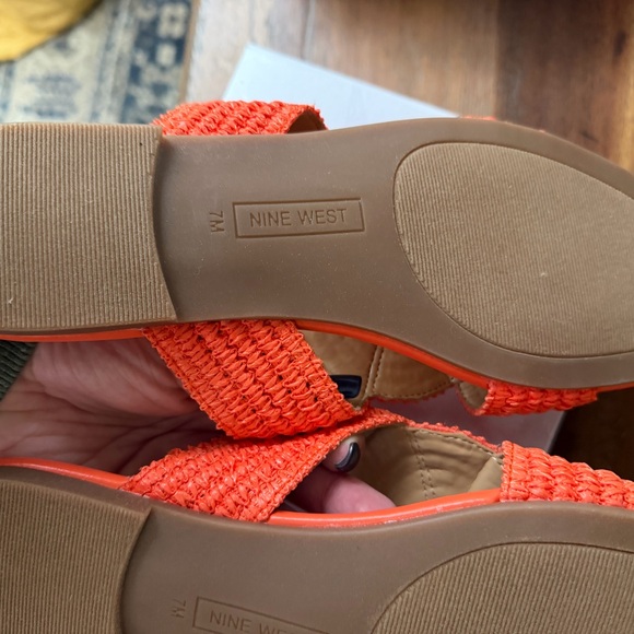 Nine West Quara Flat Sandals - Picture 4 of 4